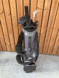 RIFE GOLF BAG IN GREY & BLACK TO INCLUDE GOLF UMBRELLA & BENROSS JEWEL 5 CLUB: LOCATION - A4