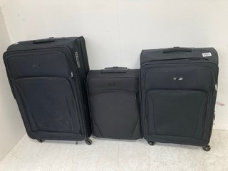 3 X ASSORTED SIZE JOHN LEWIS & PARTNERS SOFT SHELL SUITCASES IN BLACK: LOCATION - BR2