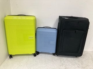 3 X ASSORTED SUITCASES TO INCLUDE JOHN LEWIS & PARTNERS SMALL HARDSHELL SUITCASE IN LIGHT BLUE: LOCATION - BR2