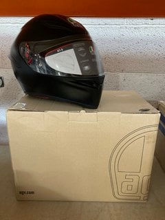 AGV K1 S HELMET IN MATT BLACK: LOCATION - BR13