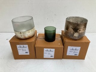 3 X ASSORTED NKUKU CANDLE HOLDERS TO INCLUDE KONARA MEDIUM GLASS TEALIGHT HOLDER IN COPPER SMOKE: LOCATION - BR5