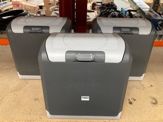 3 X MEDIUM ELECTRIC IN CAR COOL BOXES IN GREY: LOCATION - BR6