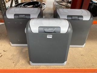 3 X SMALL ELECTRIC IN CAR COOL BOXES IN GREY: LOCATION - BR6