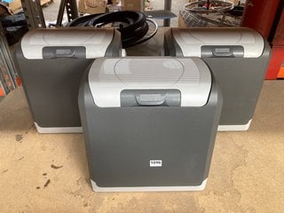 3 X MEDIUM ELECTRIC IN CAR COOL BOXES IN GREY: LOCATION - BR7