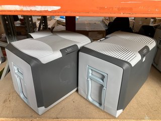 2 X LARGE ELECTRIC IN CAR COOL BOXES IN GREY: LOCATION - BR7