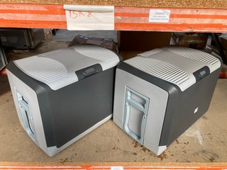 2 X LARGE ELECTRIC IN CAR COOL BOXES IN GREY: LOCATION - BR8