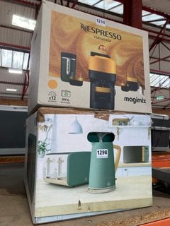 2 X SMALL KITCHEN APPLIANCES TO INCLUDE MAGIMIX NESPRESSO VERTUO POP COFFEE POD MACHINE: LOCATION - CR8