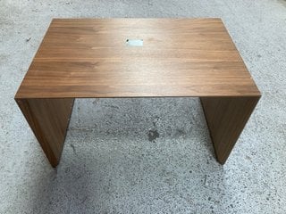 LA REDOUTE INTERIEURS DILBA WALNUT VENEER SIDE TABLE. RRP - £185: LOCATION - DR