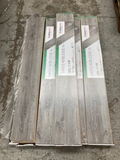 5 X KRONOSWISS NOBLESSE V4 LAMINATE FLOORING PACKS IN GREY NEW YORK OAK FINISH - COMBINED RRP £104: LOCATION - B1