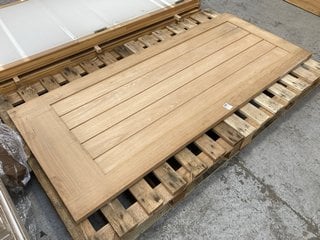 MEXICANO UNFINISHED OAK DOOR SIZE 78''X 33'': LOCATION - B4