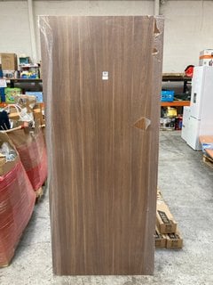 DARK OAK INTERIOR DOOR RRP £89: LOCATION - B7