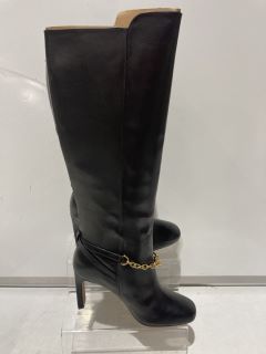 2 X JOHN LEWIS SHOES TO INCLUDE TUCKER LONG VELVET BOOTS LEATHER EUR 40 AND SAPPHIRE BLACK BOOTS SIZE 4 TOTAL RRP £159