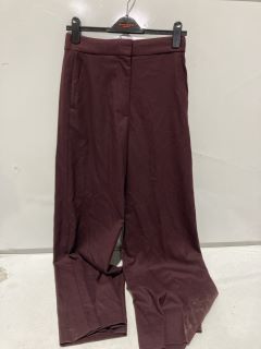 QTY OF ASSORTED CLOTHING TO INCLUDE WINE TROUSERS SIZES 8 & 14 & 16 TOTAL RRP £595