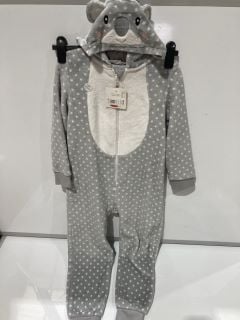 QTY OF ASSORTED CLOTHING TO INCLUDE JOHN LEWIS SPARKLE SWAN WHITE ONESIE AGE 13 YEARS TOTAL RRP £106