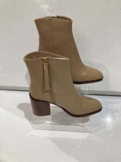 2 X JOHN LEWIS SHOES TO INCLUDE PATCHOULI NEUTRAL BOOTS SIZE EU 40 AND 41 TOTAL RRP £90