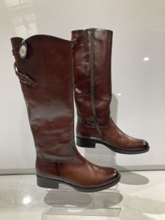 2 X GABOR ANIMATE LONG BOOTS BROWN SIZE 5 AND GABOR ERGO LONG BOOTS BLACK SIZE 4 TOTAL RRP £243