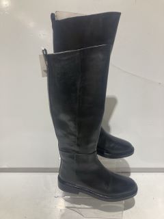 2X JOHN LEWIS TABAGO BOOTS SIZE 39 BLACK RRP £321