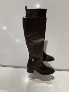 JOHN LEWIS SAGE CHOCOLATE BROWN SIZE 3 AND SAVANNAH SIZE 41 RRP £122