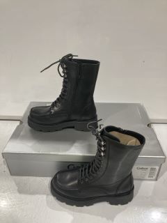 2 X VAGABOND COSMO 2.0 BOOTS BLACK EUR 36 AND GABOR RACHEL LONG BOOTS BLACK SIZE 4 TOTAL RRP £171