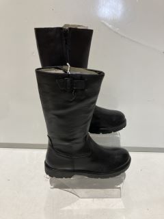 2 X JOHN LEWIS KNEE HIGH BUCKLE BLACK BOOTS SIZE 36 AND JOHN LEWIS KNEE HIGH BUCKLE BLACK BOOTS SIZE 38 TOTAL RRP £96