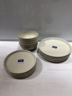 DENBY LINEN FOUR DINNER PLATES FOUR COUPE PLATES, FOUR BOWLS TOTAL RRP £60