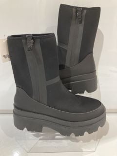 UGG BRISBANE MID NEOPRENE BLACK SIZE 08 TOTAL RRP £115