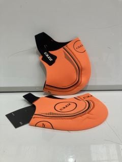 BOX OF ASSORTED ITEMS TO INC ZONE3 NEOPRENE SWIM HAT HI VIZ ORANGE SIZE S RRP £60