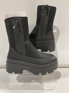 UGG BRISBANE MID NEOPRENE BLACK SIZE 04 TOTAL RRP £122.50