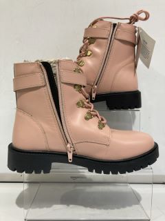 1X JOHN LEWIS HIKER PINK BOOT SIZE UK 36  TO INC   JOHN LEWIS ISOBEL 2 TAN SIZE UK 38 TOTAL RRP £90