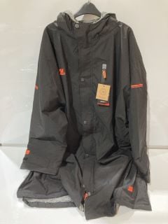 ZONE3 HEAT-TECH CHANGING ROBE (BLACK/ORANGE) SIZE S TOTAL RRP £134.00