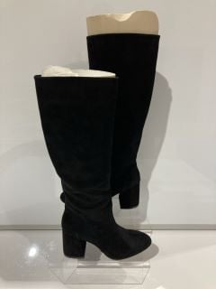 STUART WEITZMAN FLAREBLOCK CROC BOOT BLACK SIZE 39 TOTAL RRP £268.50