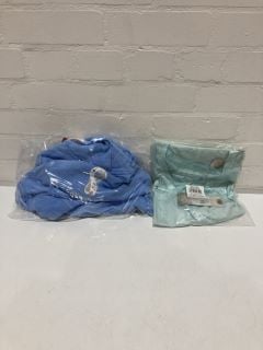 QTY OF CLOTHES INCLUDING AQUA DIAMOND WASH V-NECK