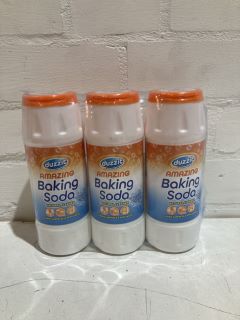 QTY OF ITEMS INCLUDING DUZZIT AMAZING BAKING SODA NATURAL CLEANER