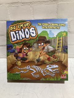 QTY OF ITEMS INCLUDING DIG EM UP DINOS