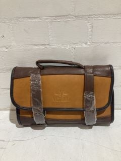 1 X VETELLI TOILETRIES LEATHER BAG