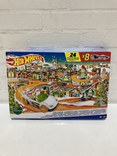 QTY OF ITEMS INCLUDING HOT WHEELS CHRISTMAS PLAYSET