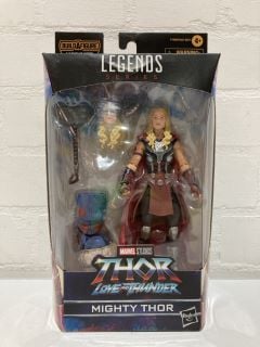 QTY OF ITEMS INCLUDING LEGENDS SERIES MARVEL MIGHTY THOR COLLECTABLE FIGURE