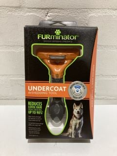 QTY OF ITEMS INCLUDING FURMINATOR UNDERCOAT DESHEDDER