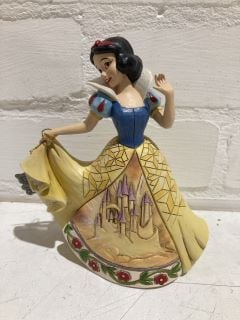 1 X DISNEY SHOWCASE COLLECTABLE FIGURE