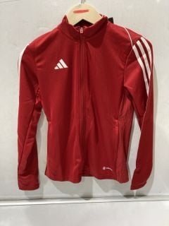 QTY OF ITEMS INCLUDING ADIDAS BLACK TEE S