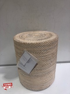 THE WHITE COMPANY WHITEWASHED MALTON RATTAN STOOL – H42XW37L37CM – WHITE - RRP £150