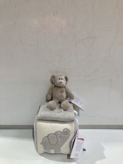 QTY OF THE WHITE COMPANY CHILDRENS TEDDYS TO INCLUDE 2023 DATED BEAR TOTAL RRP £80