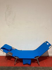 OUTSUNNY BLUE LOUNGE CHAIR 84B-867BU