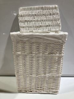 2 X ARPAN WHITE WICKER WASHING CLOTHES BASKET WITH LINING BASKET