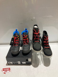 SOREL YOUTH WHITNEY II SHORT LACE CHILDRENS 3.5 UK, TO INCLUDE SOREL EXPLORER LACE UP CHILDRENS 3.5 UK RRP £133