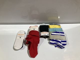 A QTY OF ASSORTED JOHN LEWIS ITEMS INCLUDING KIDS BOXERS, SOCKS, & NIGHTWEAR