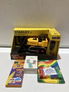 QTY OF ASSORTED ITEMS TO INCLUDE STANLEY JR BULLDOZER KIT