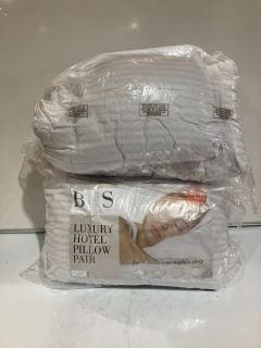 BOX OF PILLOWS TO INCLUDE BHS LUXURY HOTEL PILLOW PAIR