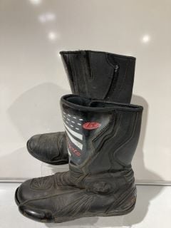 R-PRO NEED FOR SPEED BOOTS