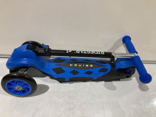 QTY OF KIDS TOYS TO INCLUDE RIDESTAR KIDS BLUE/BLACK SCOOTER